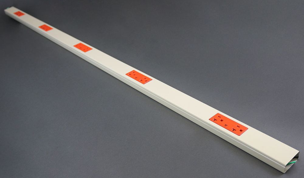 Product Listing for plugmold